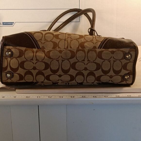 Coach Hampton Medium Khaki Jacquard Signature C Carryall Tote - Picture 5 of 11